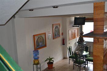 Hotel Costa Brava Гуадалахара Екстериор снимка