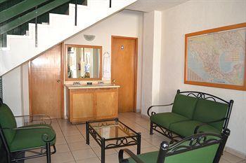 Hotel Costa Brava Гуадалахара Екстериор снимка